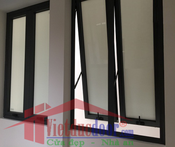Cửa nhôm Xingfa mở lật